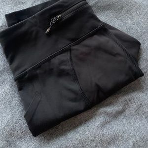 Lululemon - pace rival mid-rise crop 22”